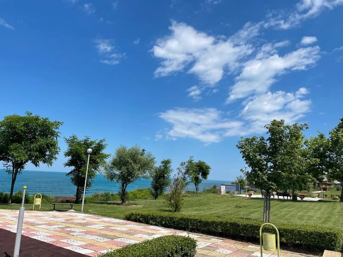 Studios Sea View Primorsko 0*,
